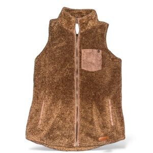 Marleylilly fuzzy vest